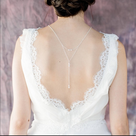 Backdrop Necklace - Picture 1 of 4